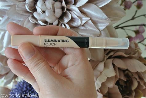 illuminating touch brightening concealer.